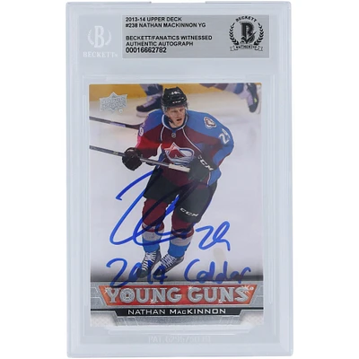 Nathan MacKinnon Colorado Avalanche Carte de recrue authentifiée dédicacée 2013-14 Upper Deck Series 1 Youngs Guns #238 Beckett Fanatics avec inscription « 2014 Calder »