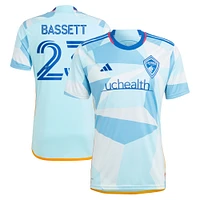 Adidas Cole Bassett Bleu clair Maillot Colorado Rapids 2023 New Day Kit Réplique pour Homme