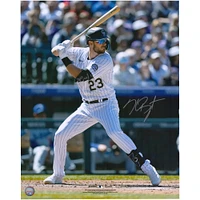 Photographie autographiée de 16" x 20" de Kris Bryant en train de frapper avec les Rockies du Colorado