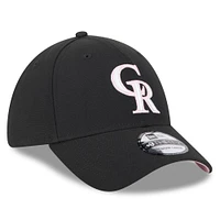 Casquette flexible 39THIRTY pour la fête des mères 2024 Colorado Rockies New Era noire hommes