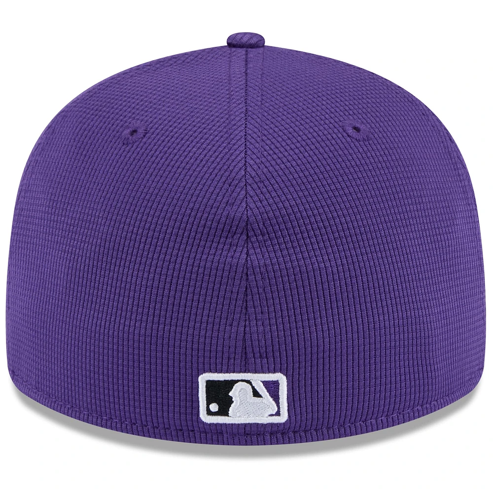 Casquette ajustée à profil bas 59FIFTY des Colorado Rockies de New Era pour homme, violet, collection printemps 2025