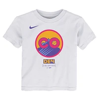 T-shirt Nike blanc pour enfant avec logo City Connect 2025 des Colorado Rockies