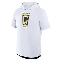 Sweat à capuche manches courtes raglan blanc Columbus Crew Hat Trick Stadium Slub pour hommes Fanatics