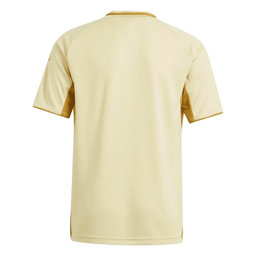 Haut d'avant-match adidas Tan Columbus Crew 2025 One Planet pour jeunes