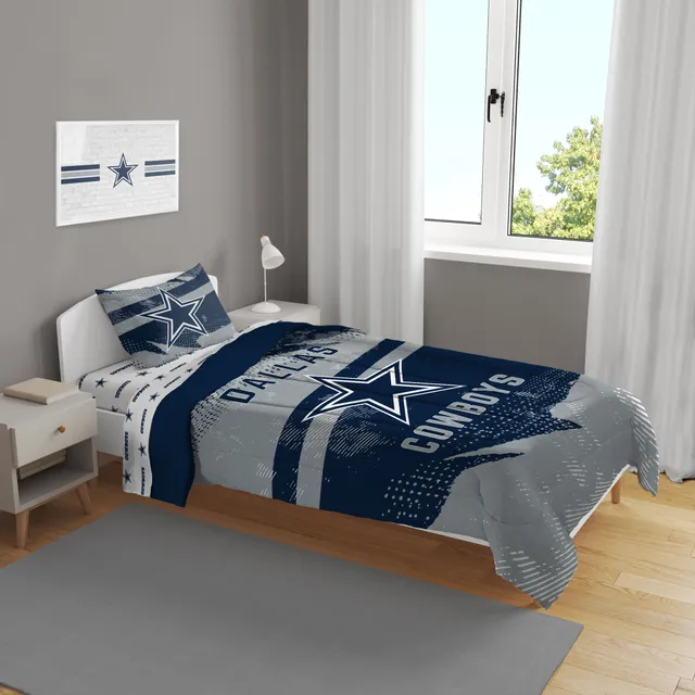 https://cdn.mall.adeptmind.ai/https%3A%2F%2Fimages.footballfanatics.com%2Fdallas-cowboys%2Fdallas-cowboys-slanted-stripe-4-piece-twin-bed-set_pi4945000_altimages_ff_4945184-9f0de1577ab232e12576alt1_full.jpg%3F_hv%3D2_640x.webp