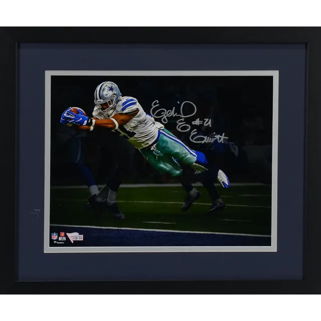 Lids CeeDee Lamb Dallas Cowboys Fanatics Authentic Framed 11 x 14  Spotlight Photograph - Facsimile Signature