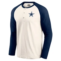 T-shirt à manches longues raglan Henley pour homme de la collection Darius Rucker Fanatics, blanc/bleu marine, Dallas Cowboys