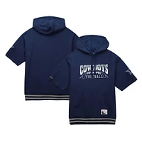 Sweat à capuche manches courtes d'avant-match des Dallas Cowboys Mitchell & Ness pour hommes bleu marine