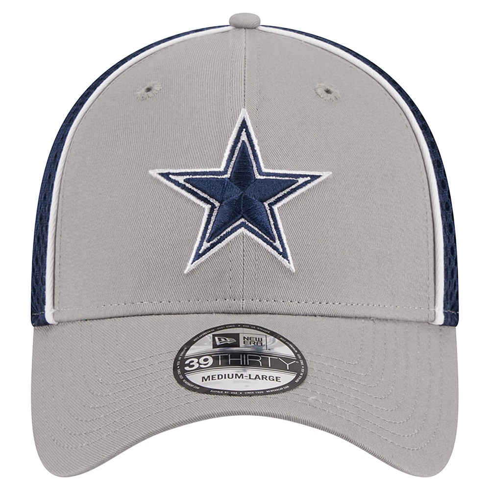 Casquette flexible 39THIRTY Pipe des Dallas Cowboys New Era pour hommes, gris/bleu marine