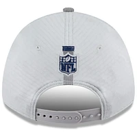 Casquette ajustable 9FORTY pour homme des Dallas Cowboys 2024 NFL Training Camp, gris New Era