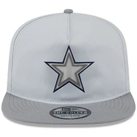 Casquette Snapback de golfeur New Era pour hommes des Dallas Cowboys 2024 NFL Training Camp, grise