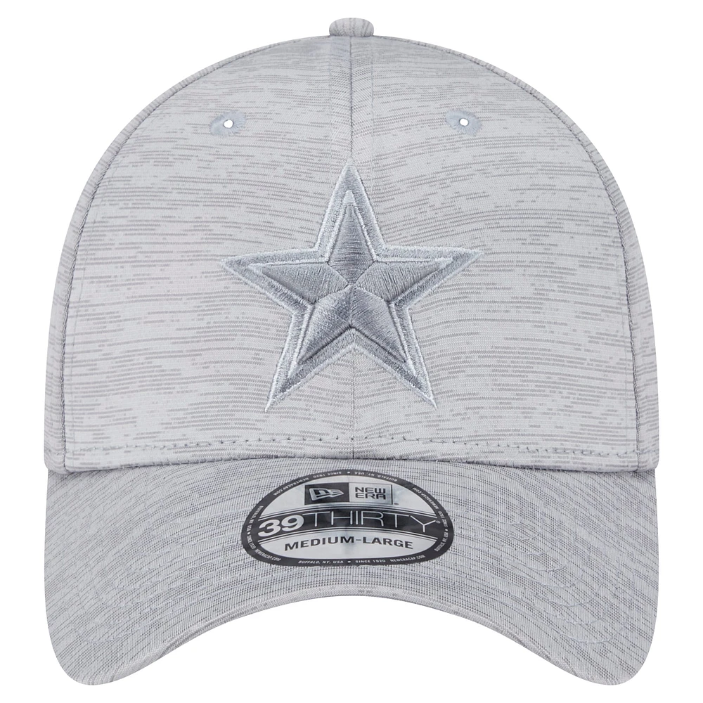 Men's New Era Gray Dallas Cowboys  Active Tech 39THIRTY Flex Hat