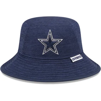 Lids Dallas Cowboys New Era 2022 Sideline Sport Cuffed Pom Knit Hat -  Cream/Navy