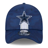 Casquette flexible bleu marine Dallas Cowboys 2024 Sideline 39THIRTY New Era pour hommes