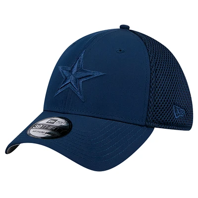 Casquette flexible 39THIRTY Active Team Tone des Dallas Cowboys New Era pour hommes, bleu marine