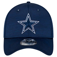 Men's New Era Navy Dallas Cowboys  Active Tech 39THIRTY Flex Hat