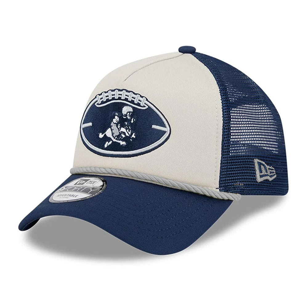 Casquette réglable de camionneur A-Frame New Era Stone/Navy Dallas Cowboys 2024 Sideline Historic 9FORTY pour hommes