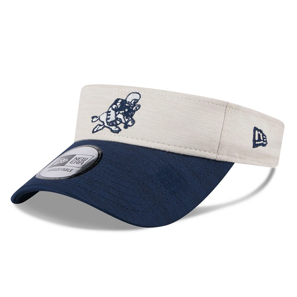 Men's New Era  Stone Dallas Cowboys 2024 Sideline Historic Visor