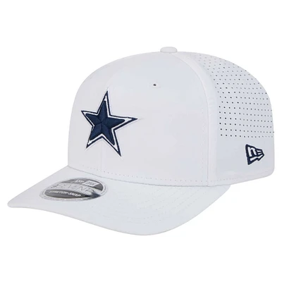 Casquette ajustable Adventure Perform 9SEVENTY Dallas Cowboys New Era blanche pour homme