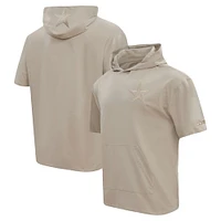 Sweat à capuche manches courtes pour homme Pro Standard Tan Dallas Cowboys Neutrals Capsule