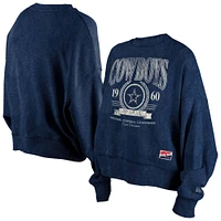 Sweat-shirt à enfiler bleu marine Dallas Cowboys Throwback Distressed Boxy pour femme de New Era