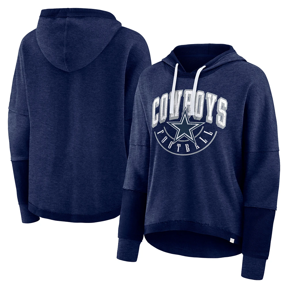 Sweat à capuche pour femmes Fanatics Navy Dallas Cowboys Lightewight Modest Crop Lounge Casque Arch