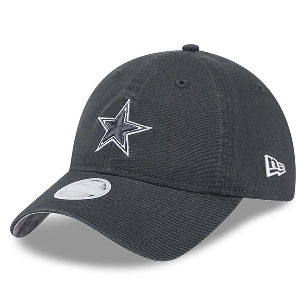 Casquette ajustable 9TWENTY Salute To Service 2024 des Cowboys de Dallas de New Era en graphite pour femme