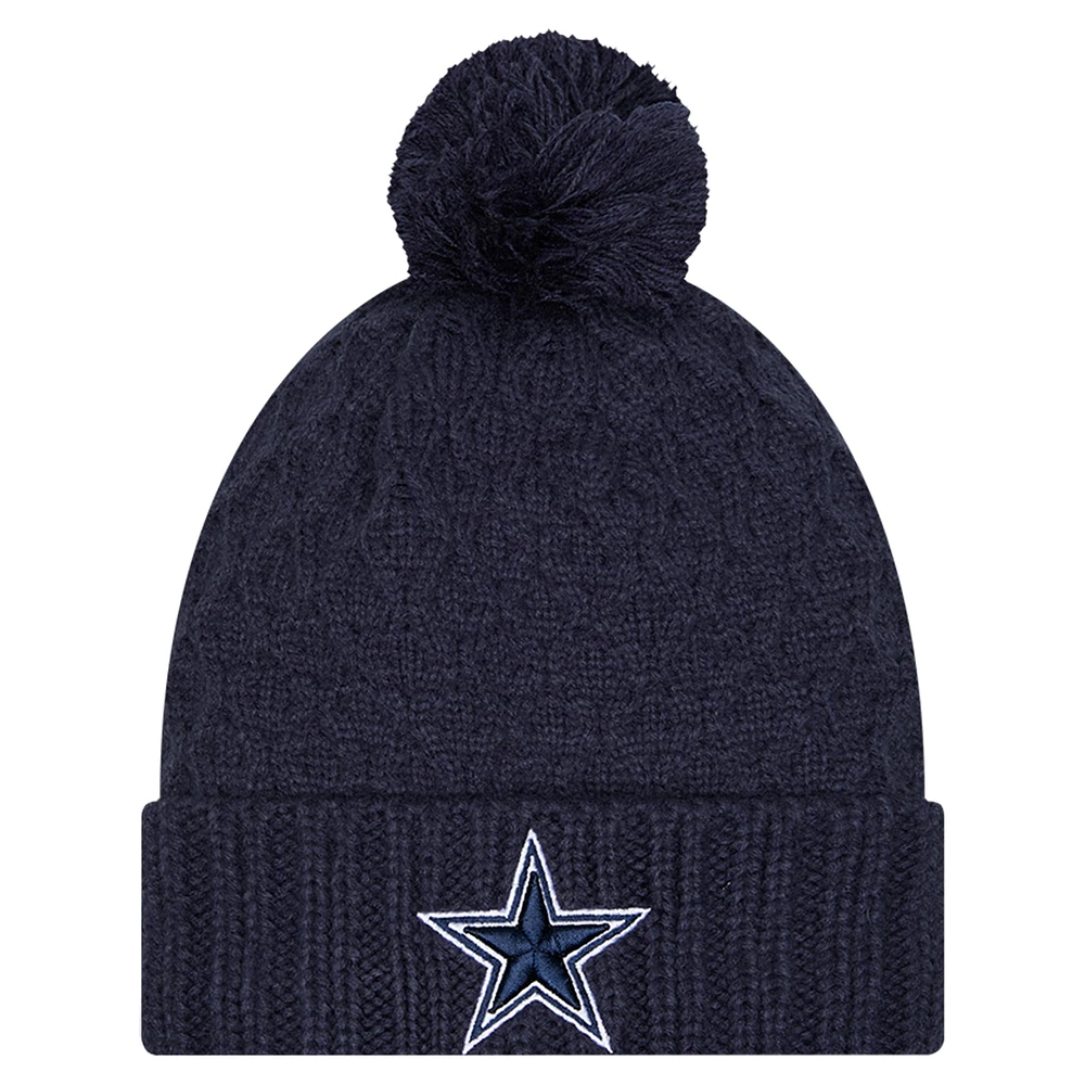 Bonnet en tricot épais à revers avec pompon Dallas Cowboys Active New Era pour femme bleu marine