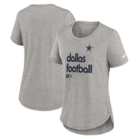 T-shirt Nike gris chiné à trois bandes pour femme Dallas Cowboys Fashion