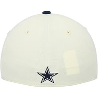 Youth New Era Cream/Navy Dallas Cowboys 2022 Sideline Two-Tone 39THIRTY Flex Hat