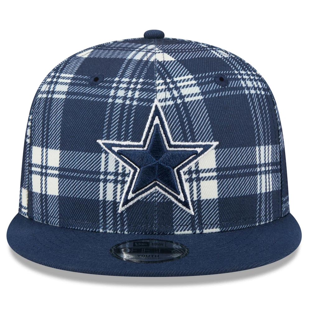 Casquette snapback 9FIFTY Sideline Statement 2024 Dallas Cowboys New Era bleu marine pour jeunes