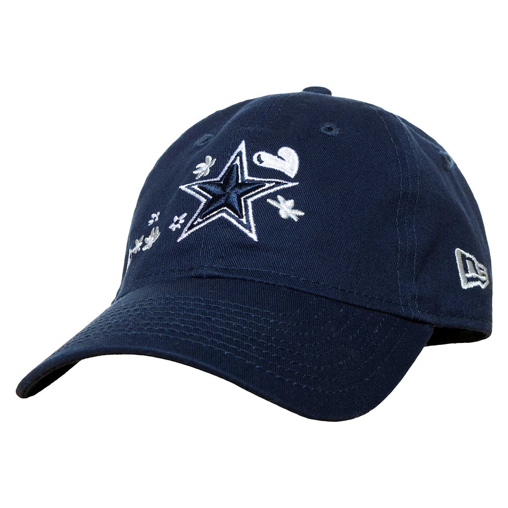 Casquette ajustable 9TWENTY New Era Dallas Cowboys Flowers bleu marine pour jeune