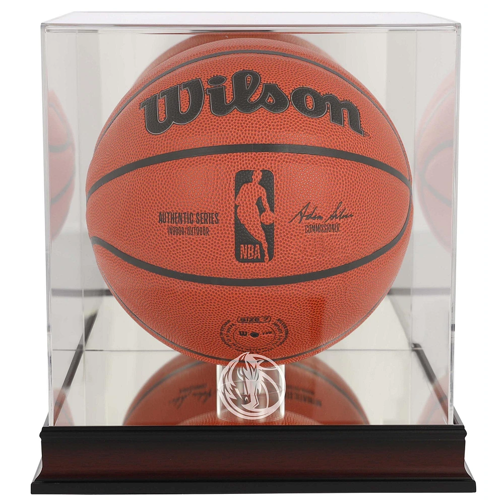 Vitrine de présentation du logo de l'équipe de basket-ball des Dallas Mavericks en acajou avec dos en miroir