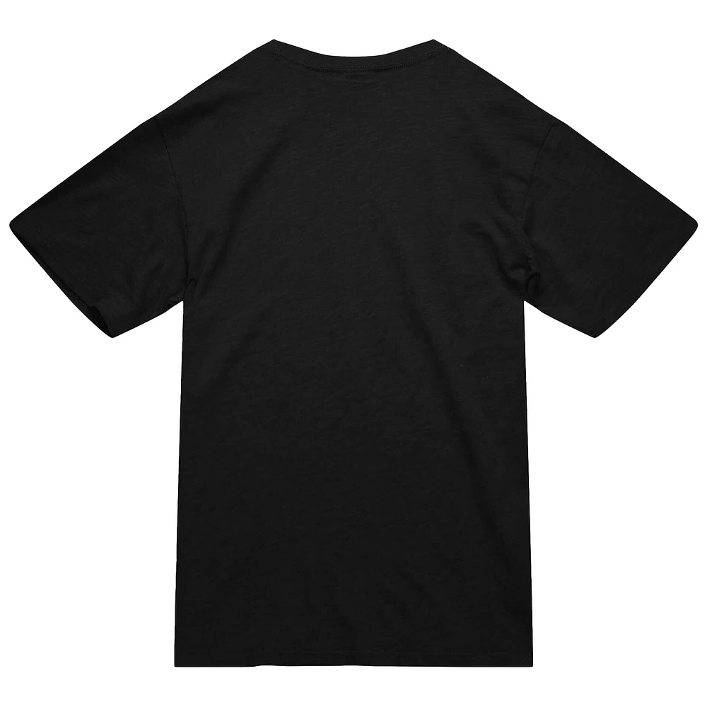 Men's Mitchell & Ness  Black Dallas Mavericks Worldwide Collection Glow Up T-Shirt