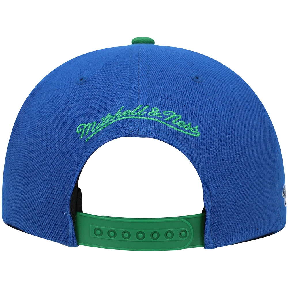 Men's Mitchell & Ness Blue/Green Dallas Mavericks Hardwood Classics Snapback Hat