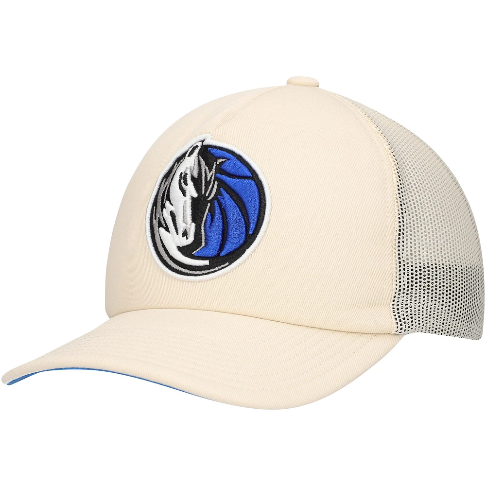 Casquette réglable crème Dallas Mavericks Trucker Mitchell & Ness pour hommes