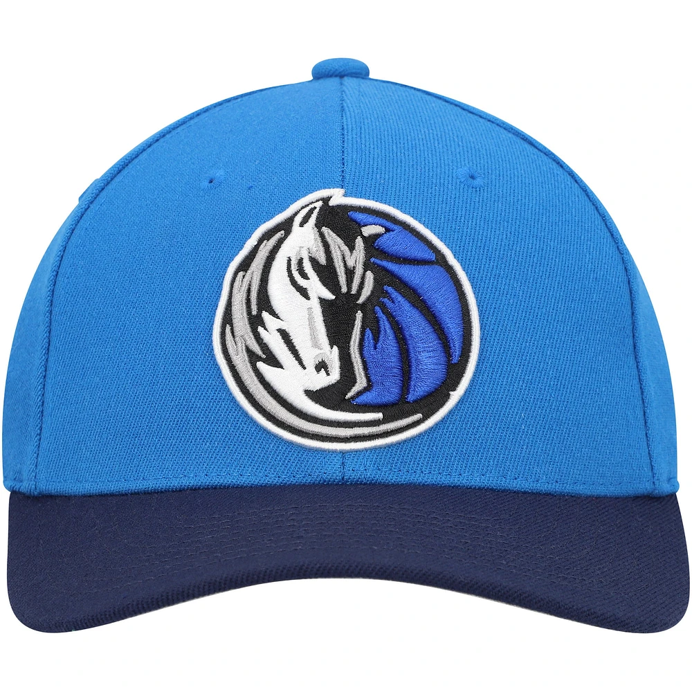 Men's Mitchell & Ness Royal/Navy Dallas Mavericks MVP Team Two-Tone 2.0 Stretch-Snapback Hat