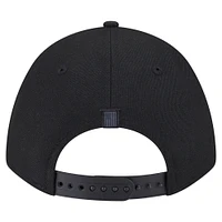 Casquette ajustable A-Frame 9FORTY noire pour homme avec drapeau du jour de match des Dallas Mavericks de New Era