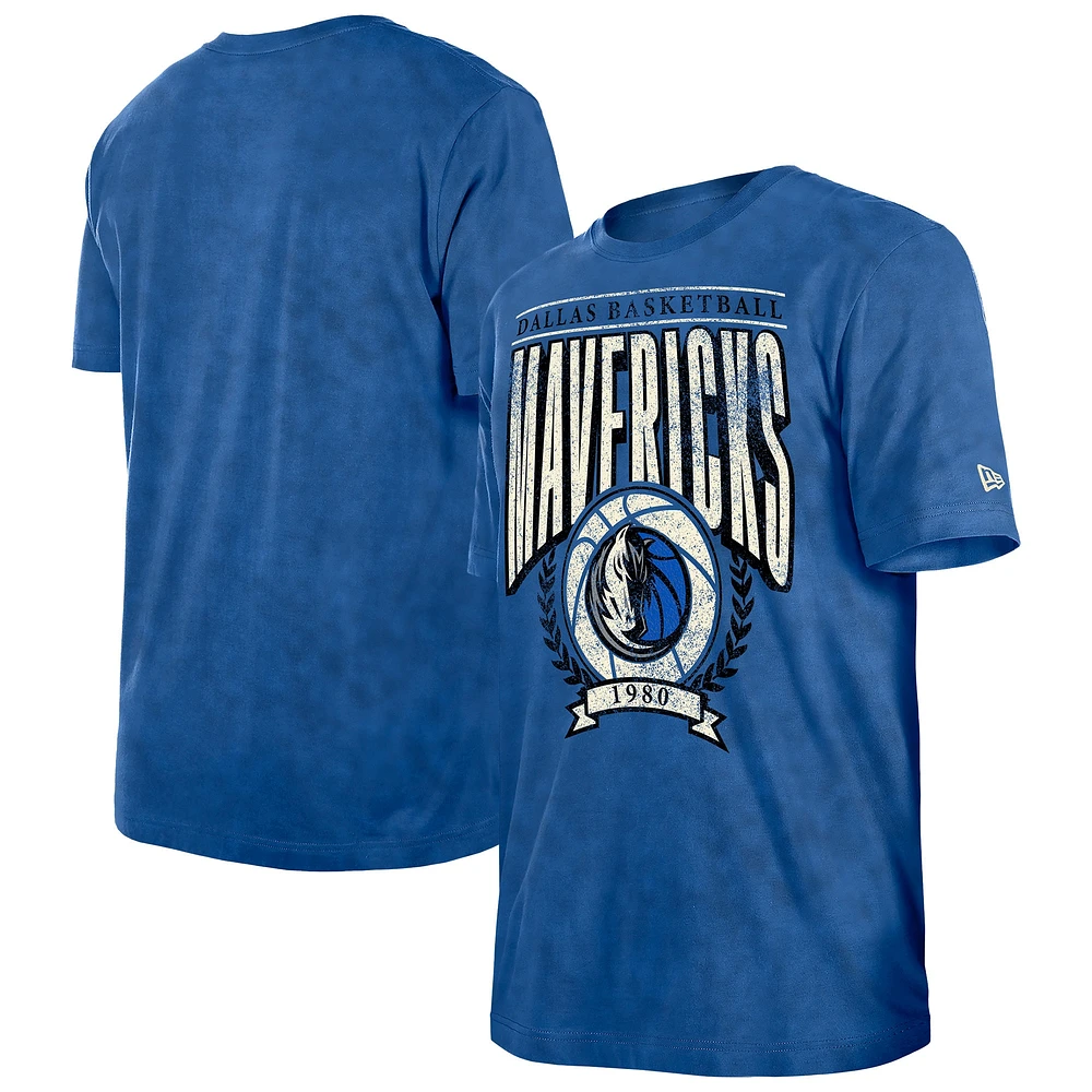 T-shirt New Era bleu Dallas Mavericks rétro pour homme, coupe boxy, délavé minéral