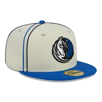 Casquette ajustée 59FIFTY 2 tons New Era crème/bleu Dallas Mavericks pour hommes