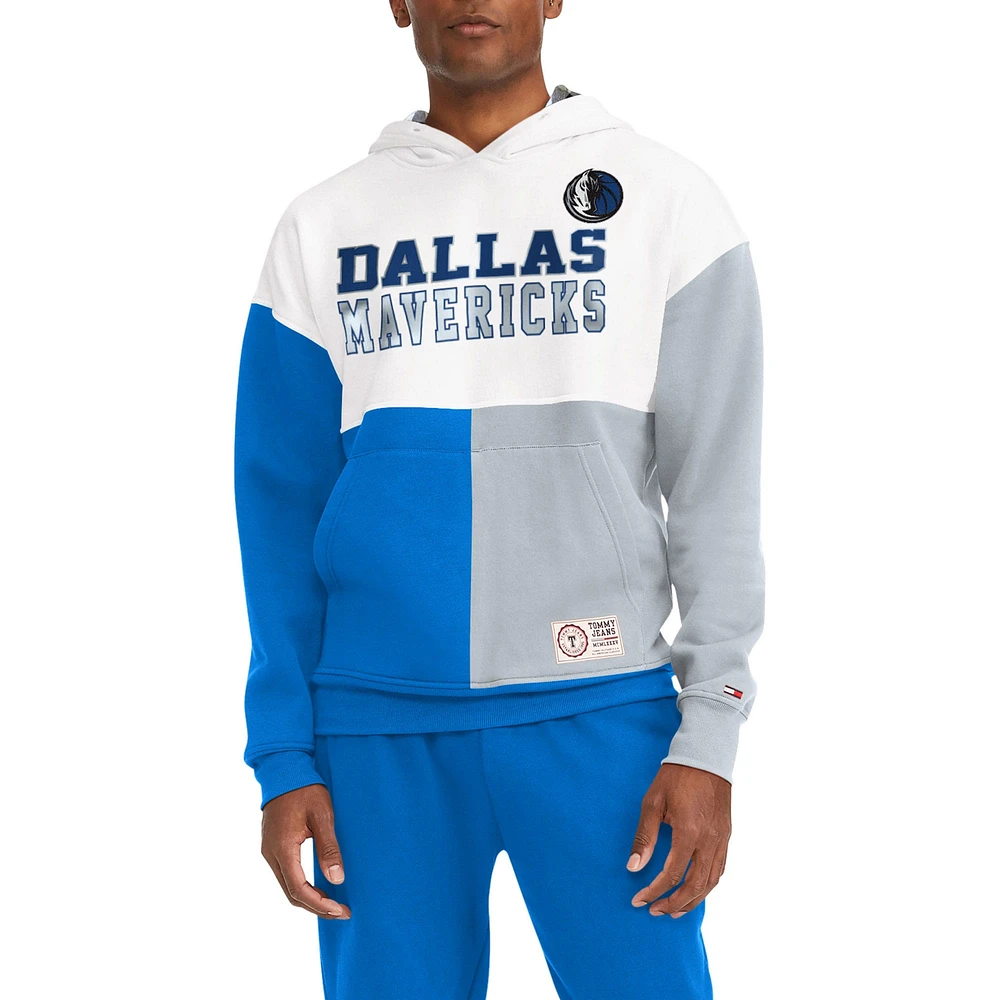 Sweat à capuche Tommy Jeans Andrew Split des Dallas Mavericks pour homme, blanc/royal