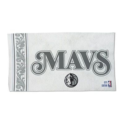 Serviette de plage WinCraft Dallas Mavericks 2024/25 City Edition On Court 22'' x 42''