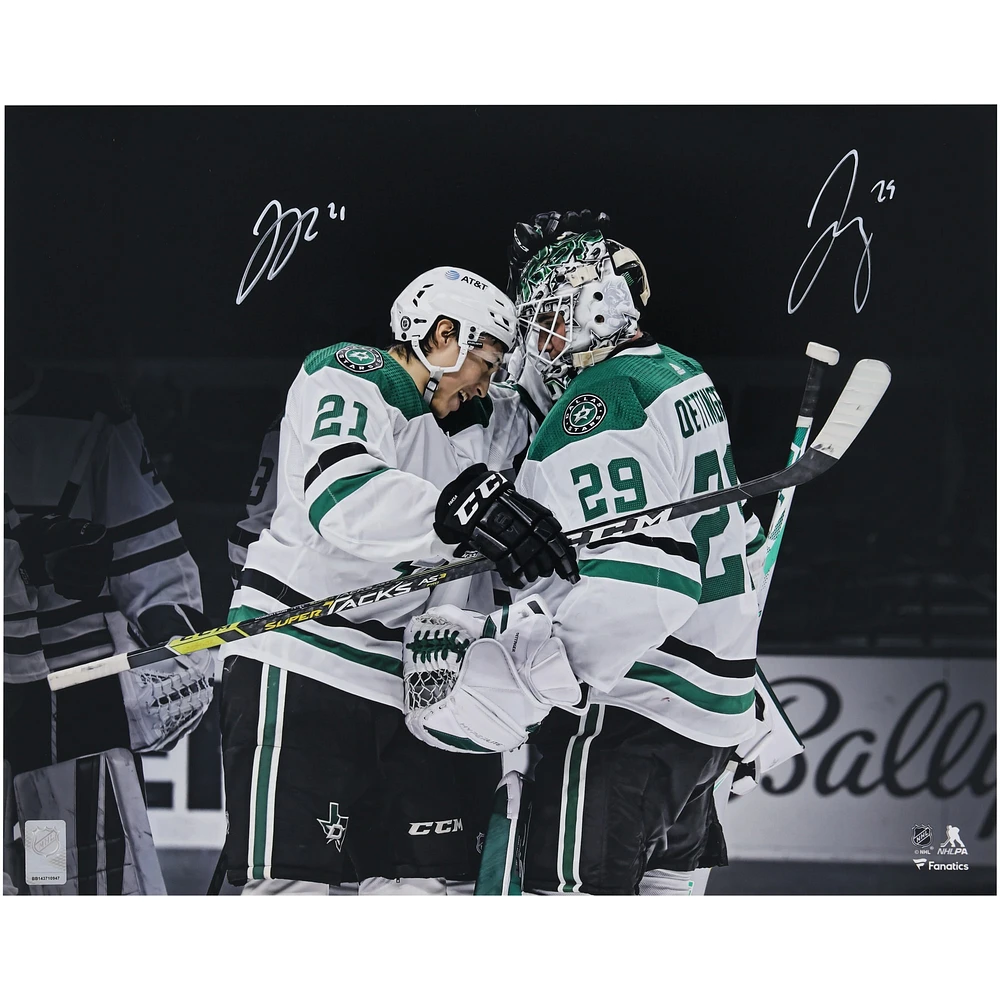 Photographie autographiée de Jake Oettinger et Jason Robertson des Dallas Stars, 16" x 20"