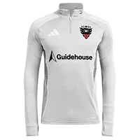 Men's adidas  Silver D.C. United 2025 Quarter-Zip Long Sleeve Training Top