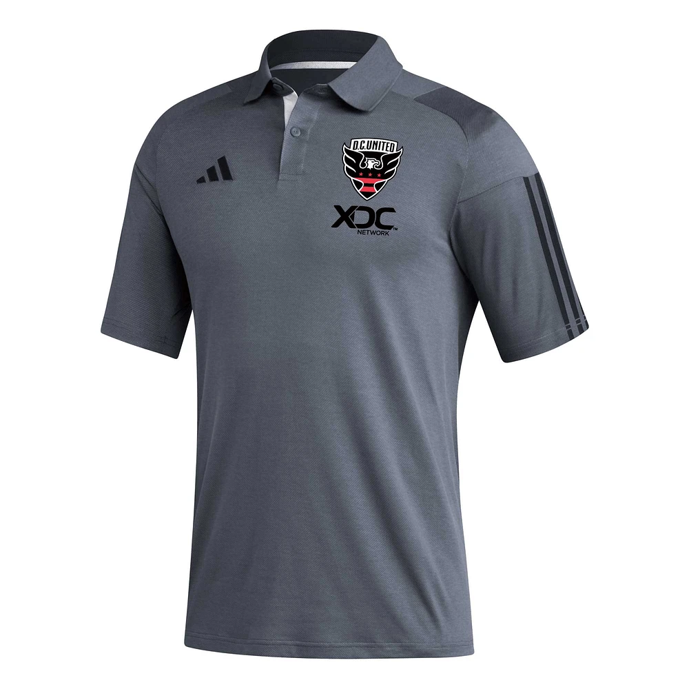 Polo d'entraînement terrain adidas D.C. United 2023 gris pour homme