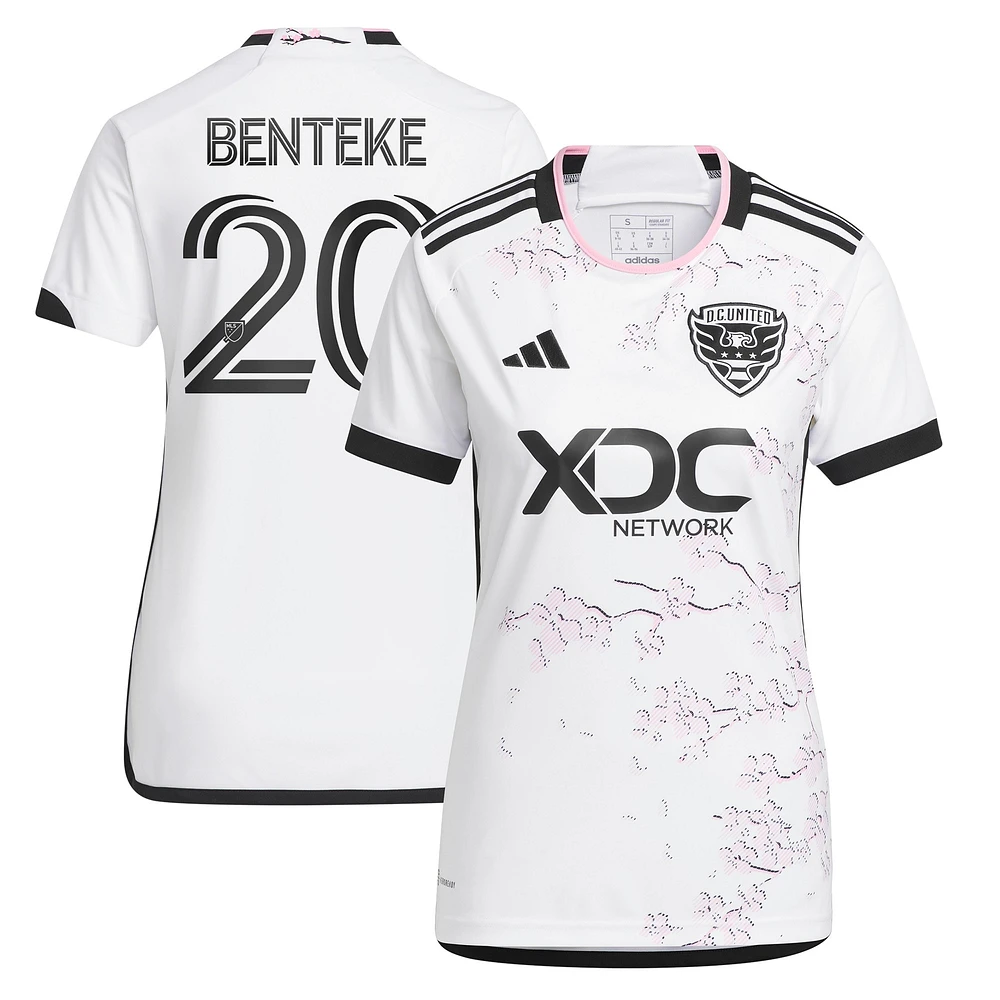 Maillot Femme adidas Christian Benteke Blanc D.C. United 2023 The Cherry Blossom Kit Replica Player