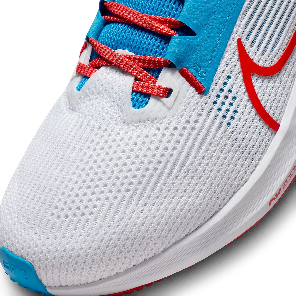 Chaussure de course unisexe Nike White Delaware State Hornets Zoom Pegasus 40