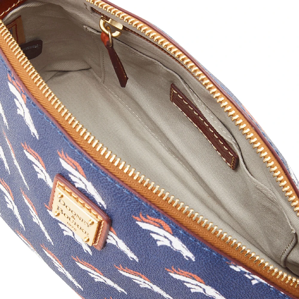 Dooney & Bourke Denver Broncos Signature Suki Crossbody avec poignet moyen