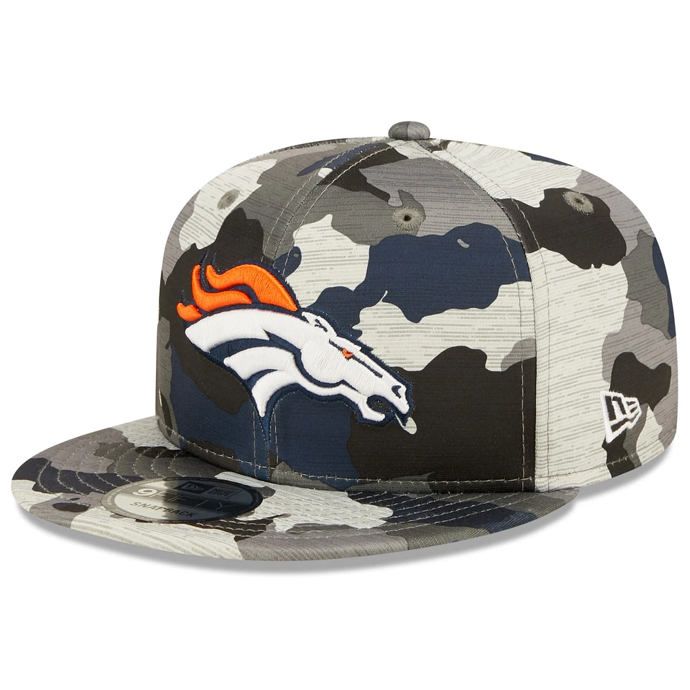 New Era Camo Denver Broncos 2022 NFL Training Camp - Casquette ajustable 9FIFTY Snapback officielle pour homme