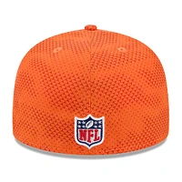 Casquette ajustée 59FIFTY orange Denver Broncos 2024 Sideline New Era pour homme